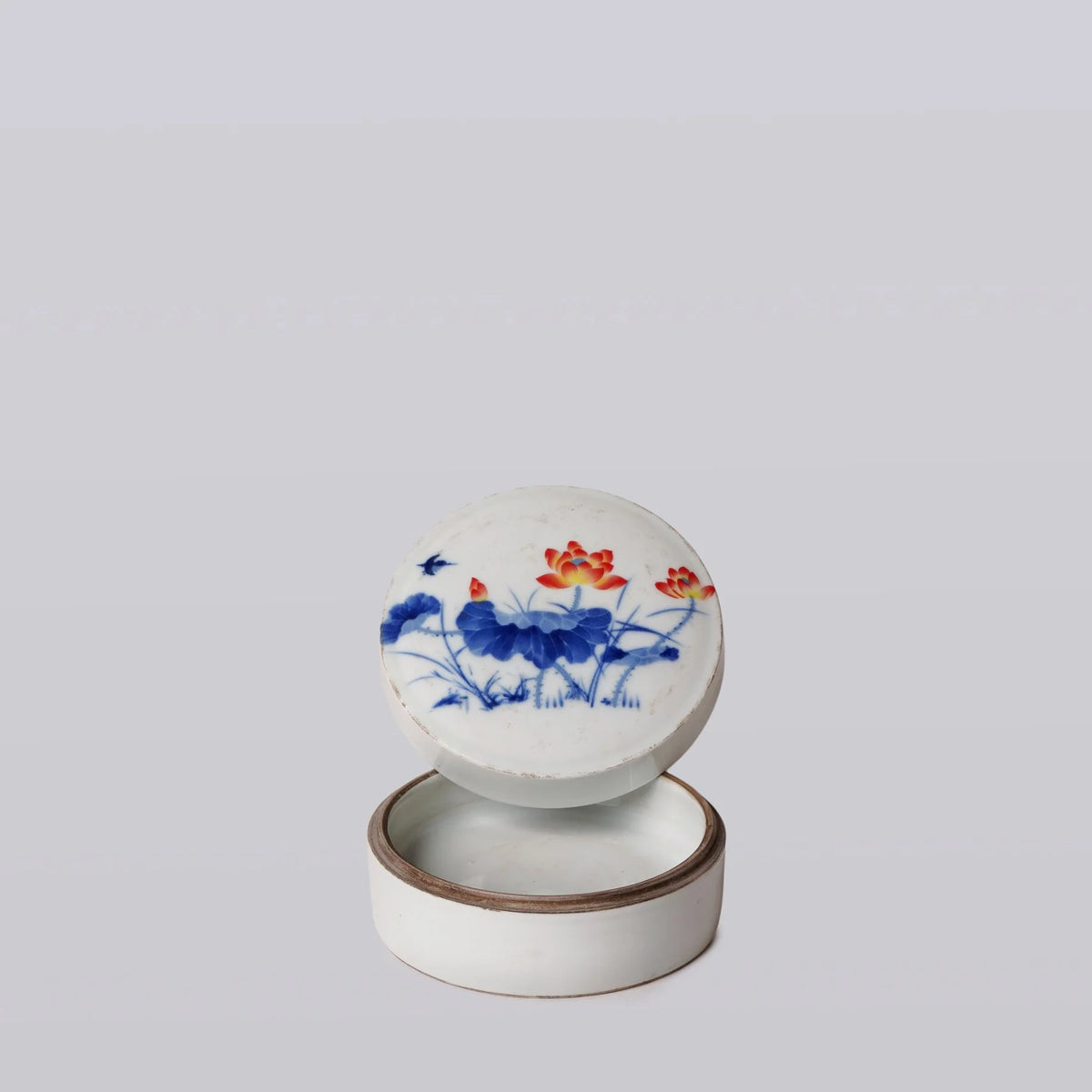 1920s BLUE AND WHITE PORCELAIN LOTUS BLOOM INK BOX