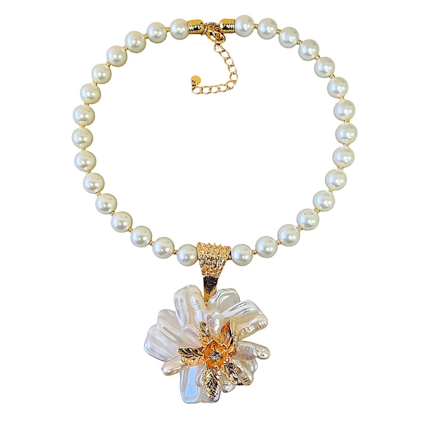 Flower Necklace | Pearl Necklace | Coastal | Pendant | White