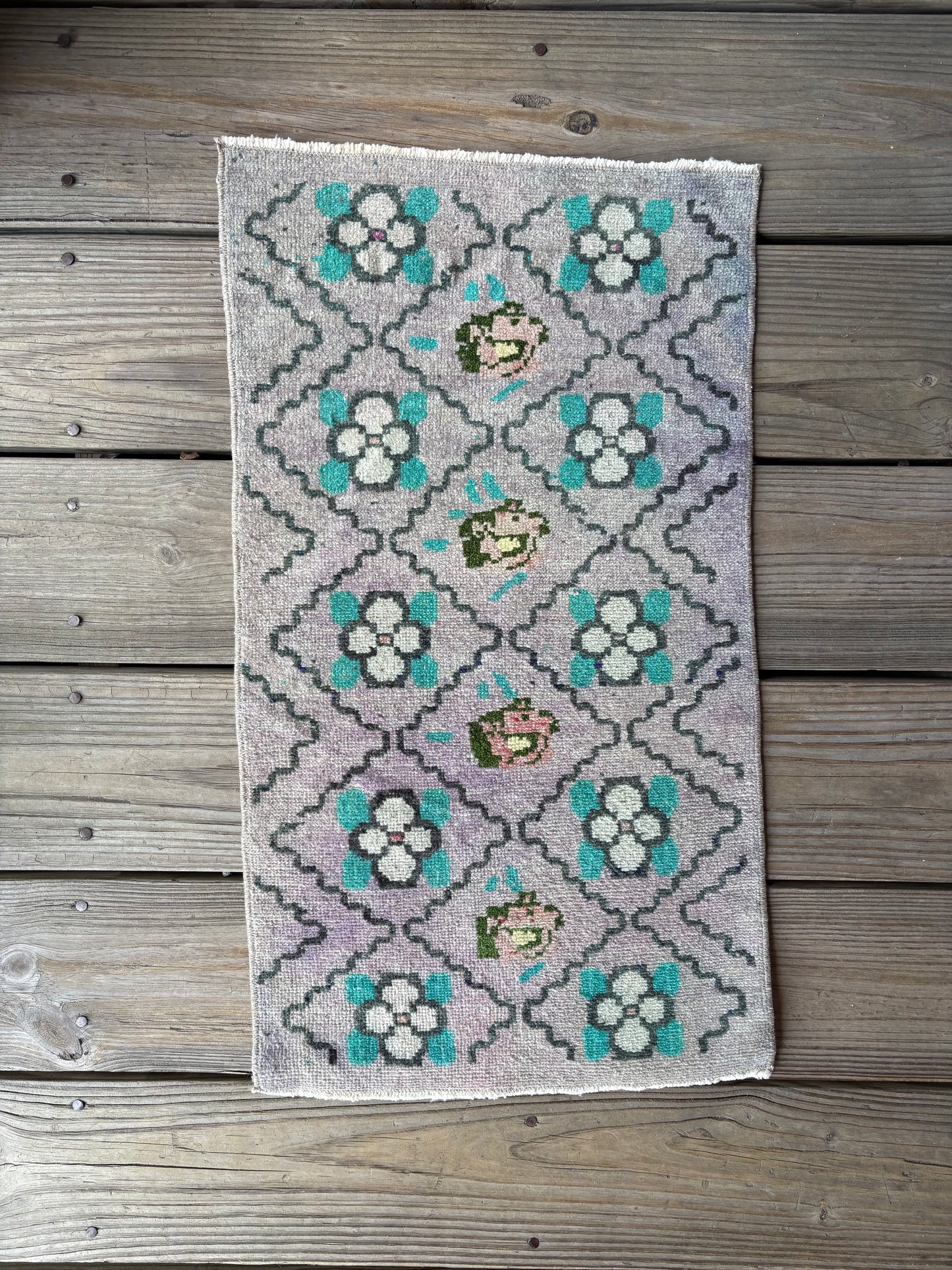 Turkish Rug 17 x 34