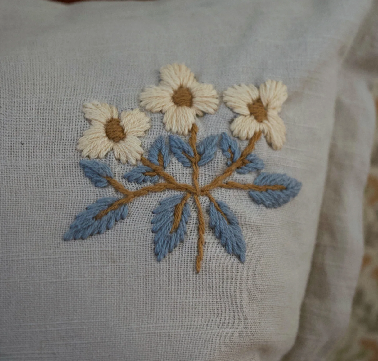 Florence Pillow (Natural)
