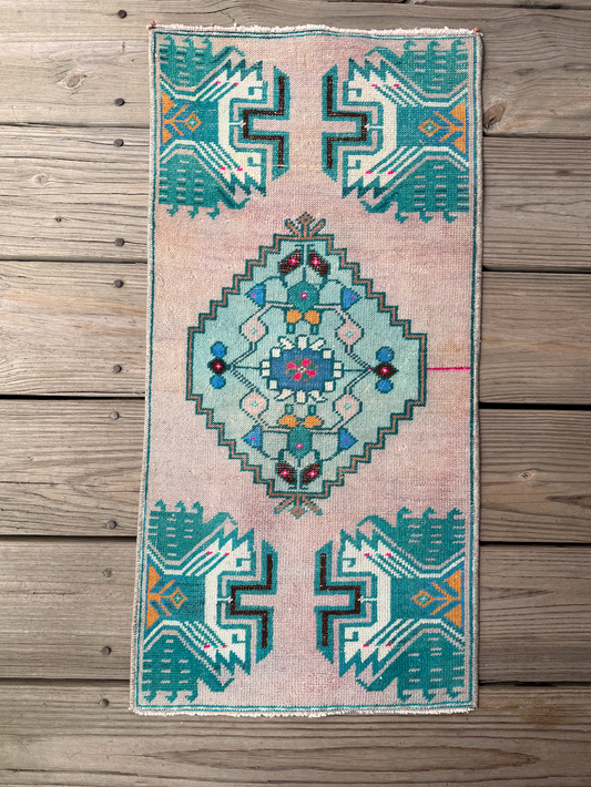 Turkish Rug 18 x 36